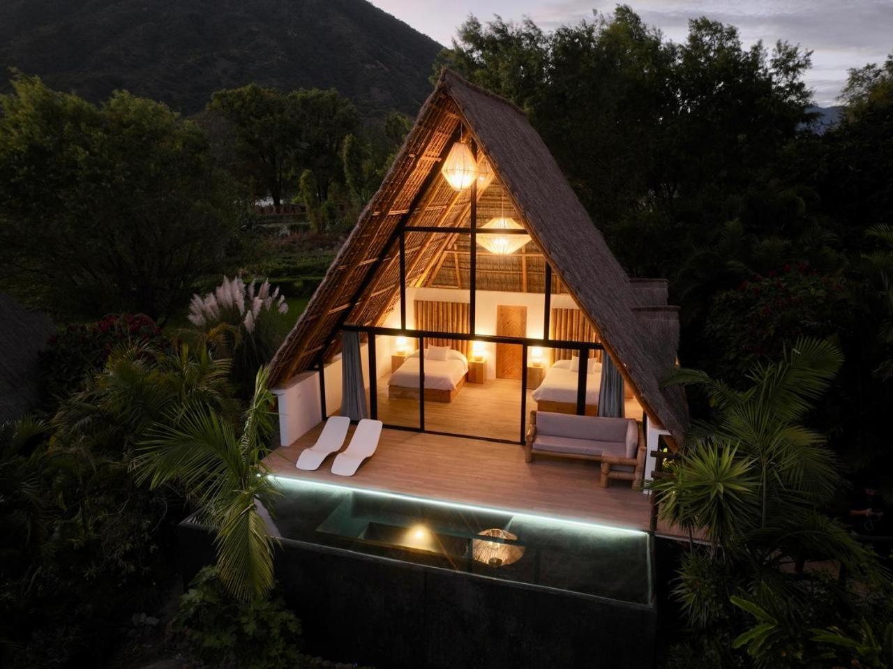 Hotel Bambu Santiago Atitlan Exterior photo